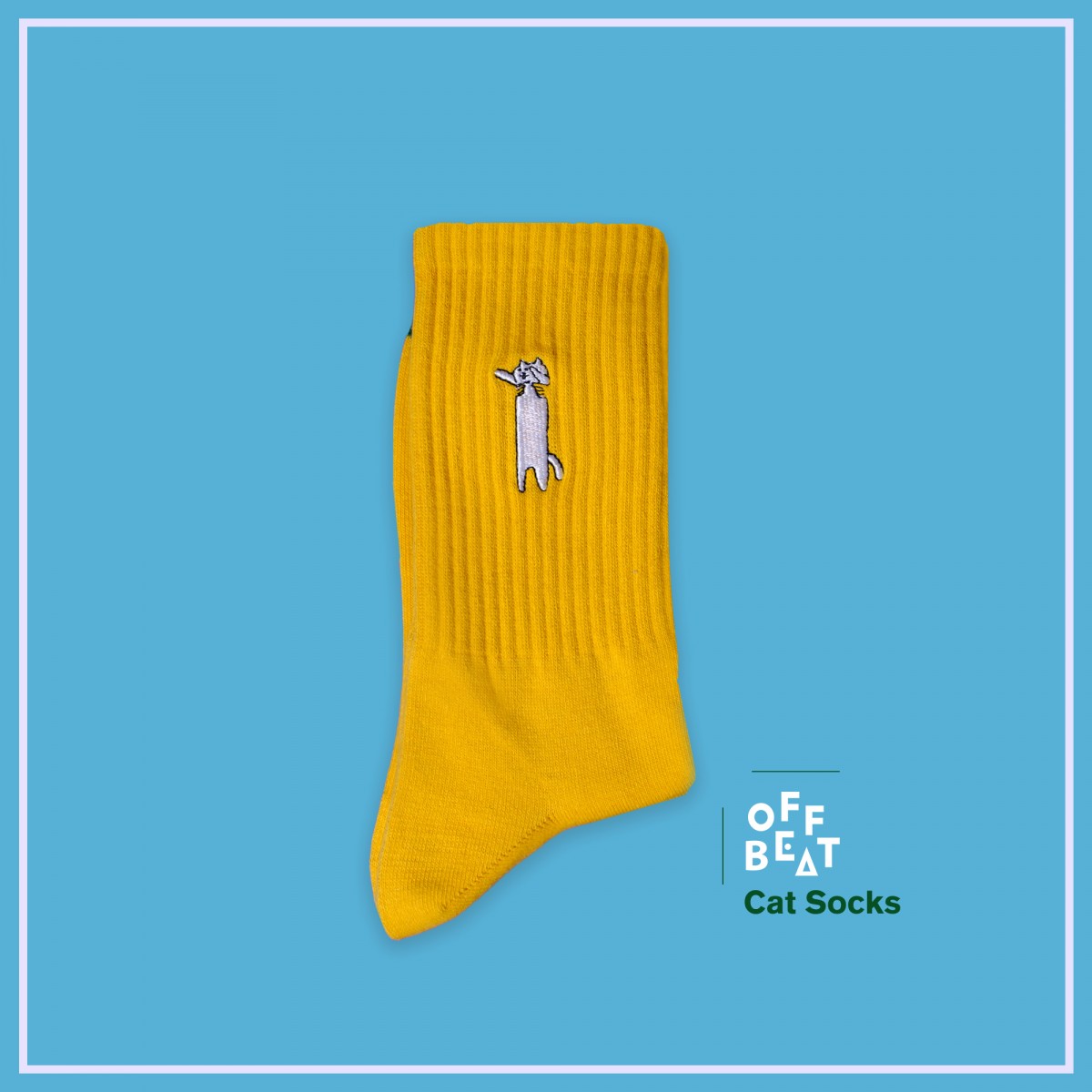 Bestickt mürrische Katze Socken von Offbeat