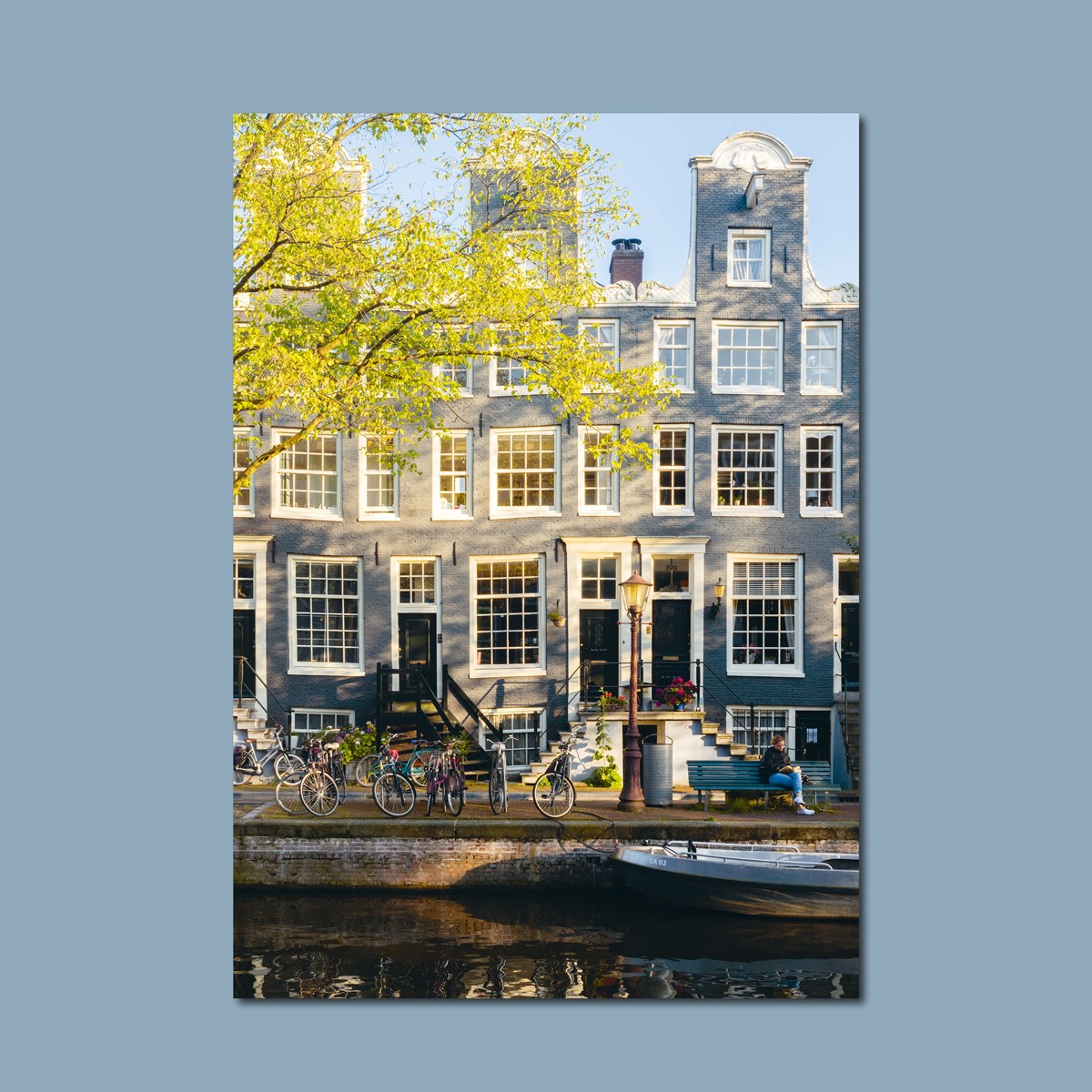Gracht Amsterdam – Kunstdruck A2 mit Hausbooten, limitiert