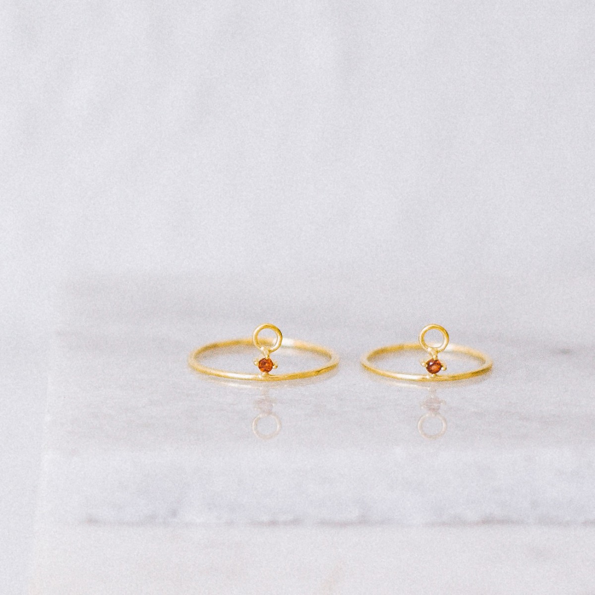 iloveblossom LET HER DANCE RING // GRANAT // gold