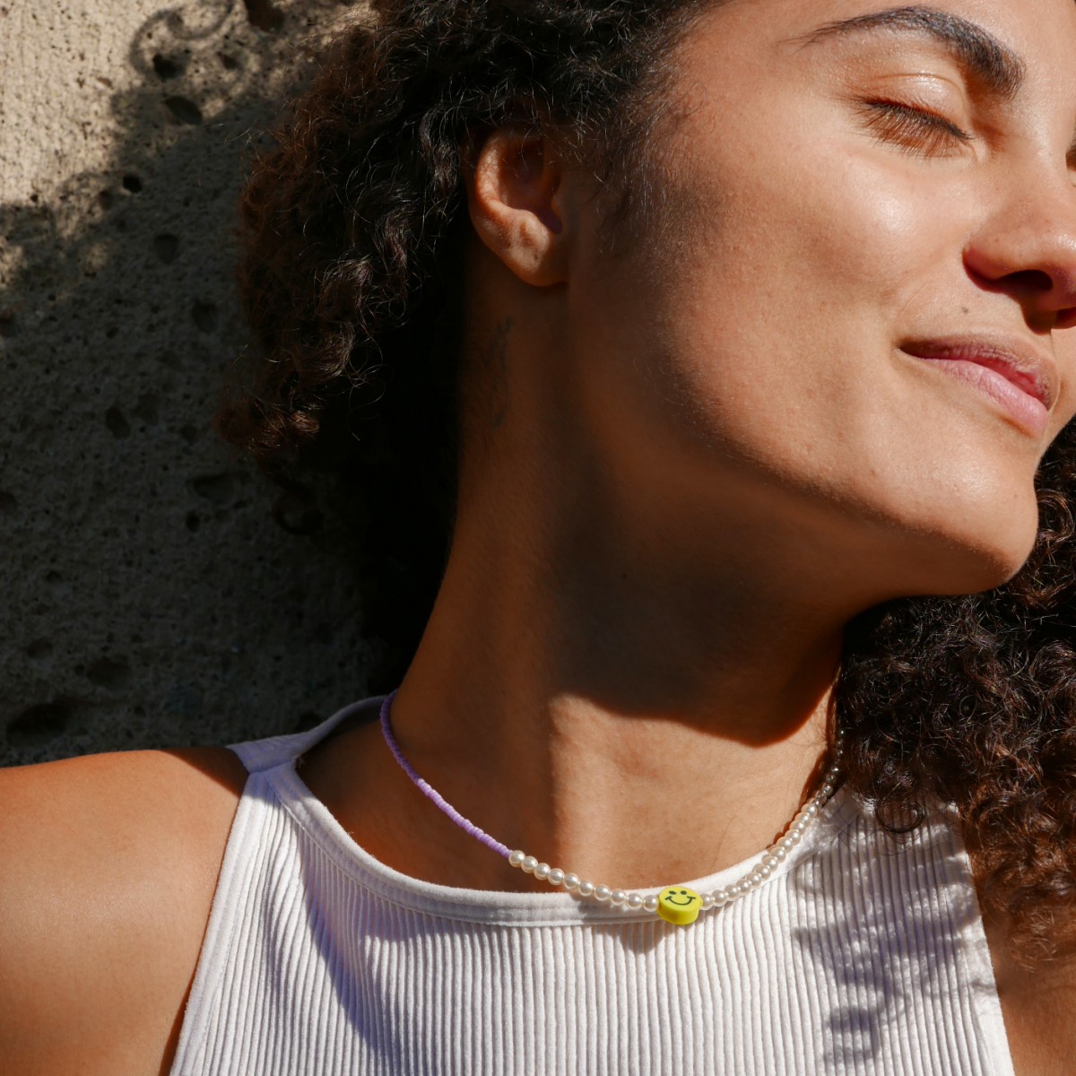 »Digging« Smiley-Kette in Violett von pinapina