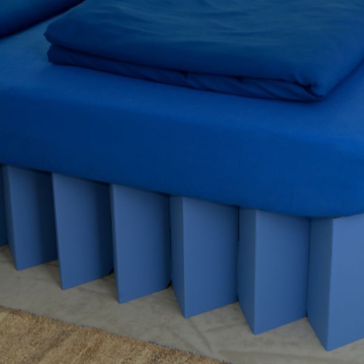 Nachhaltiges Bett 2.0 (kornblumenblau) | ROOM IN A BOX