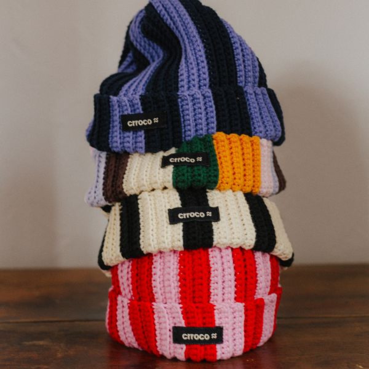 Two-Tone Beanie - bold & cozy - von crroco studio