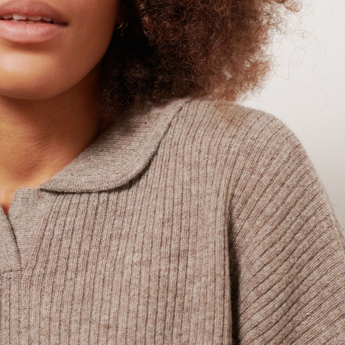 Ecodesign Pullover BIBI aus Sartuul-Wolle (natur dunkel) von wildes.