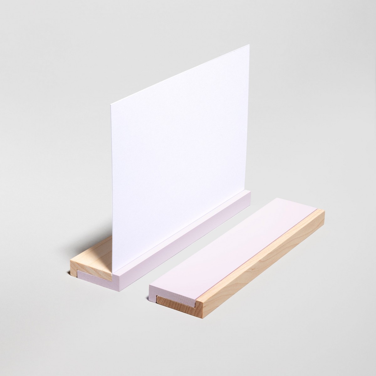 LOOP Postkarten und Fotohalter
Flieder / Ahornholz - Corteccia