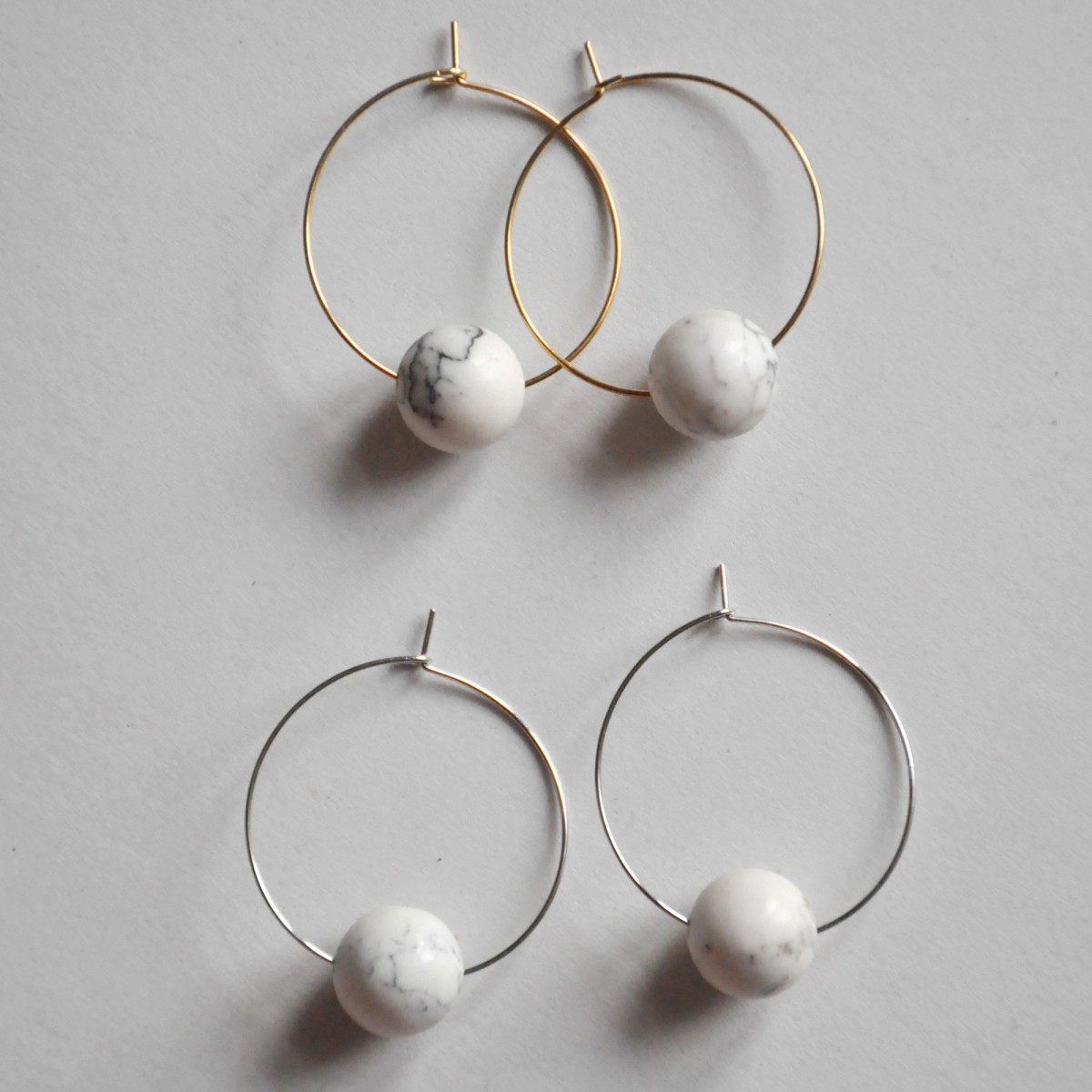 nahili CREOLEN "simple" Ohrringe  Marble Dots Naturstein Marmor Howlith 