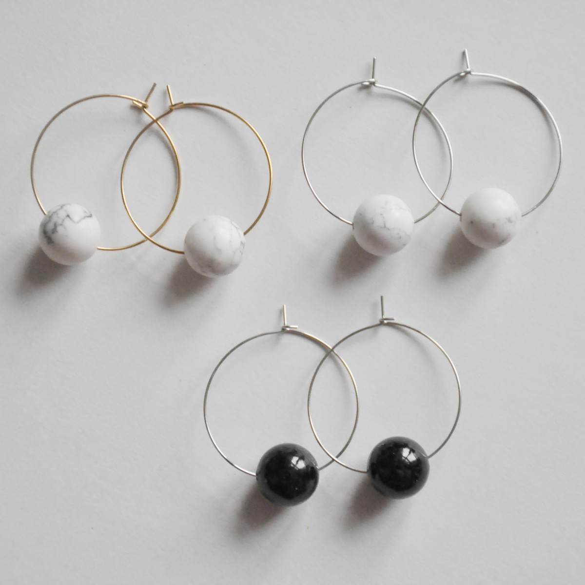 nahili CREOLEN "simple" Ohrringe  Marble Dots Naturstein Marmor Howlith 