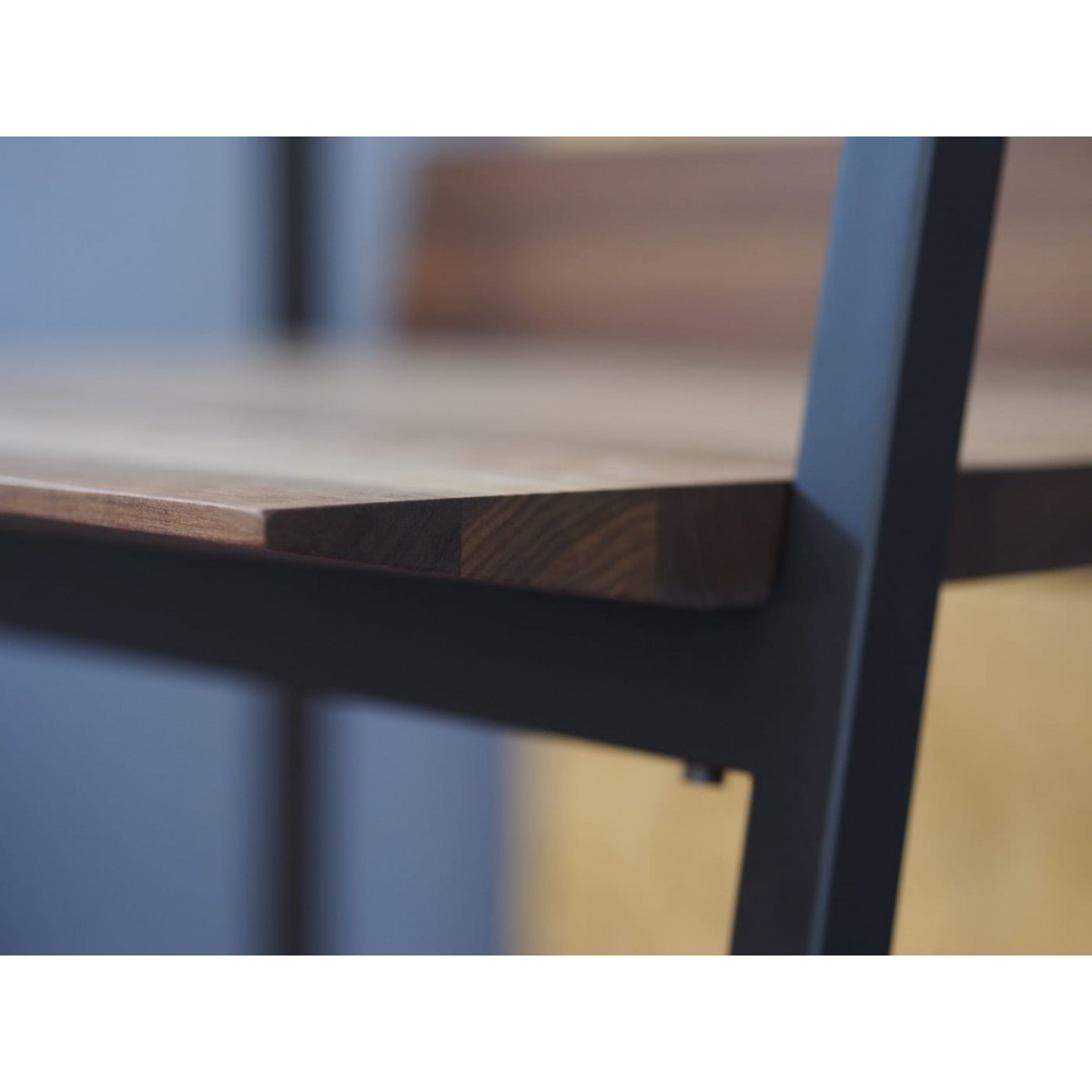 FROMME & BLUM /// Schreibtisch – Sekretär 'Sweet Work' in Nussbaum, Rabenschwarz