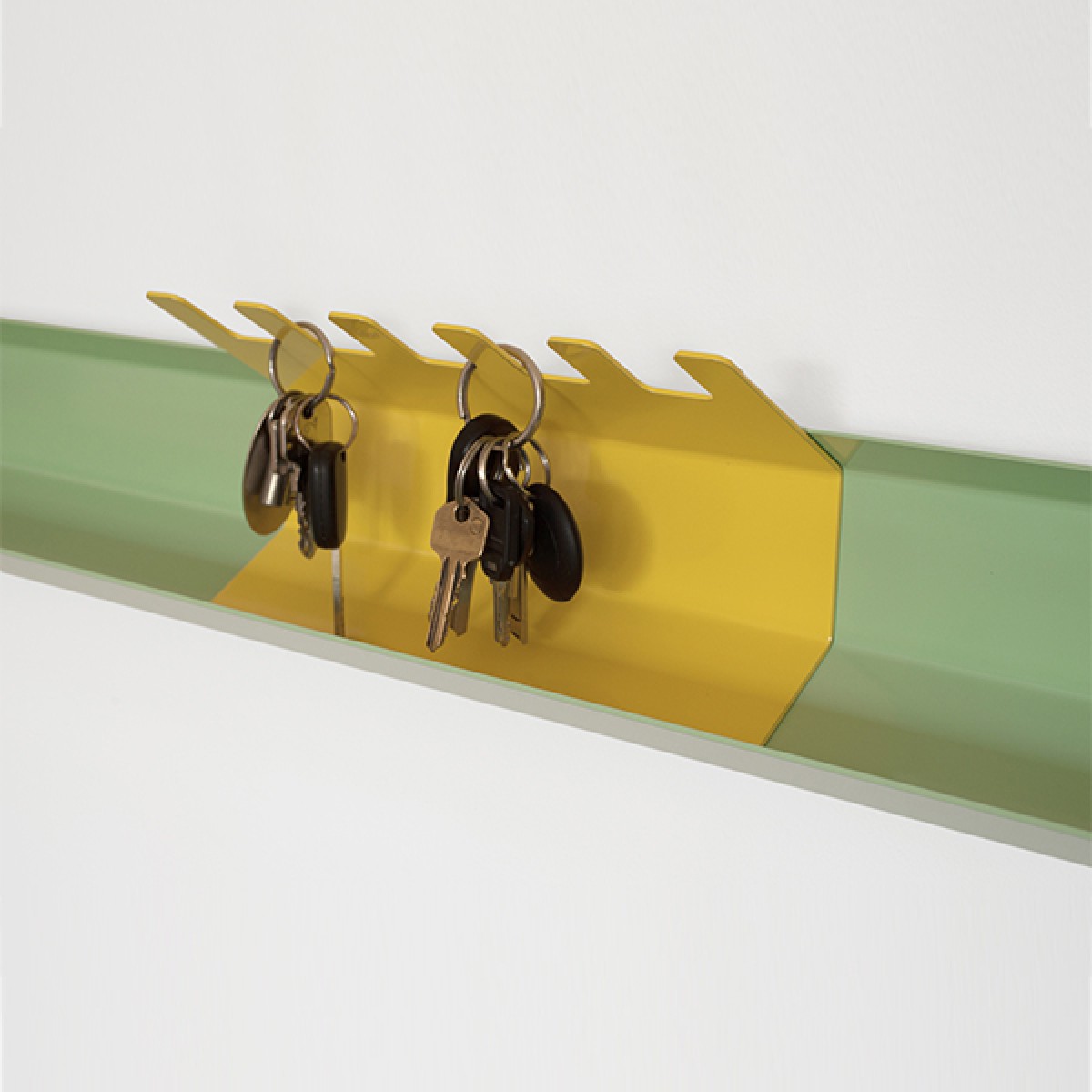 HÄNG AB Garderobe