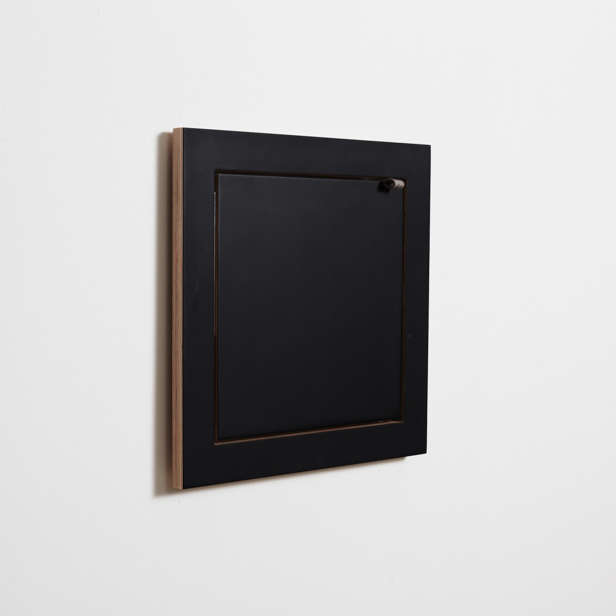 AMBIVALENZ Fläpps Regal 40x40x1 (in schwarz oder weiß)