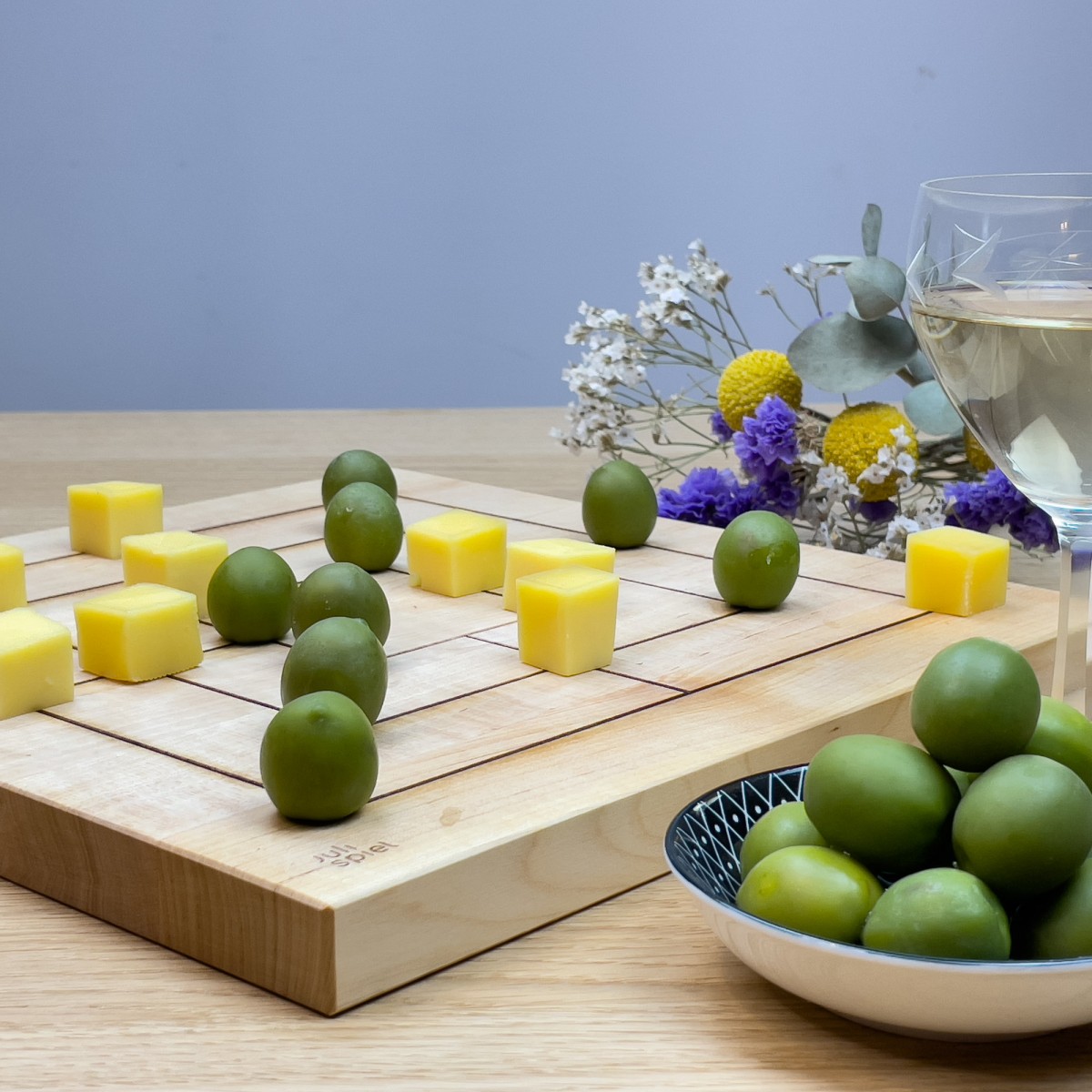 Mühle | Spiel- und Schneidebrett | julispiel