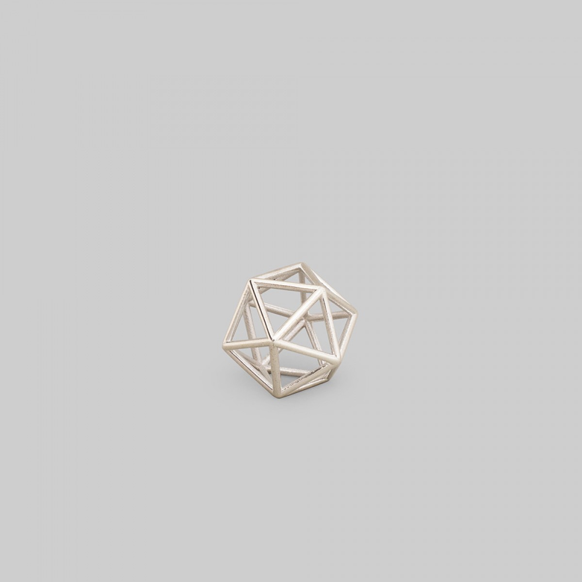 Teresa Gruber
Anhänger
platonic solids- "Ikosaeder"
925 Silber