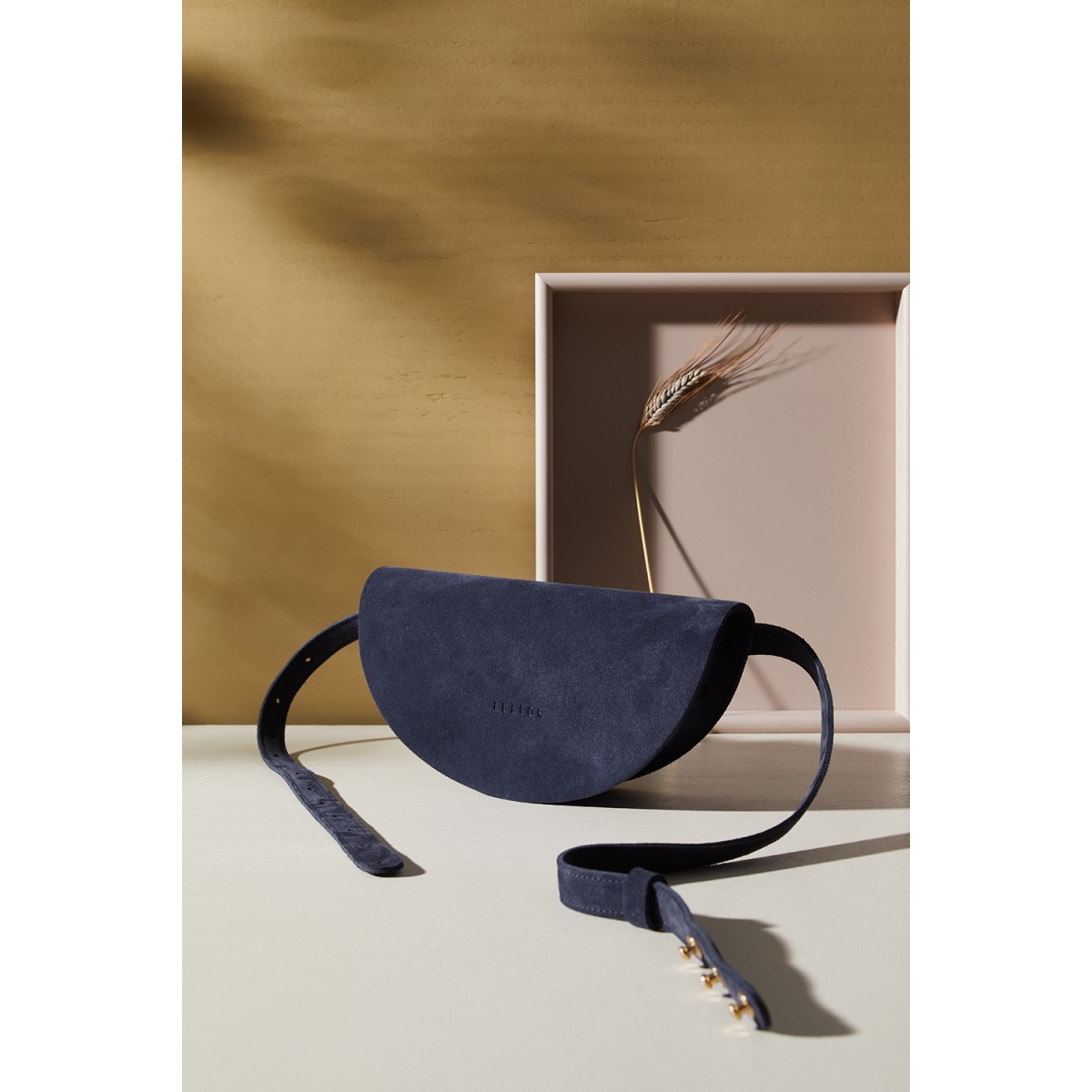 LELLOR Halfmoon Bag "Navy Blue"