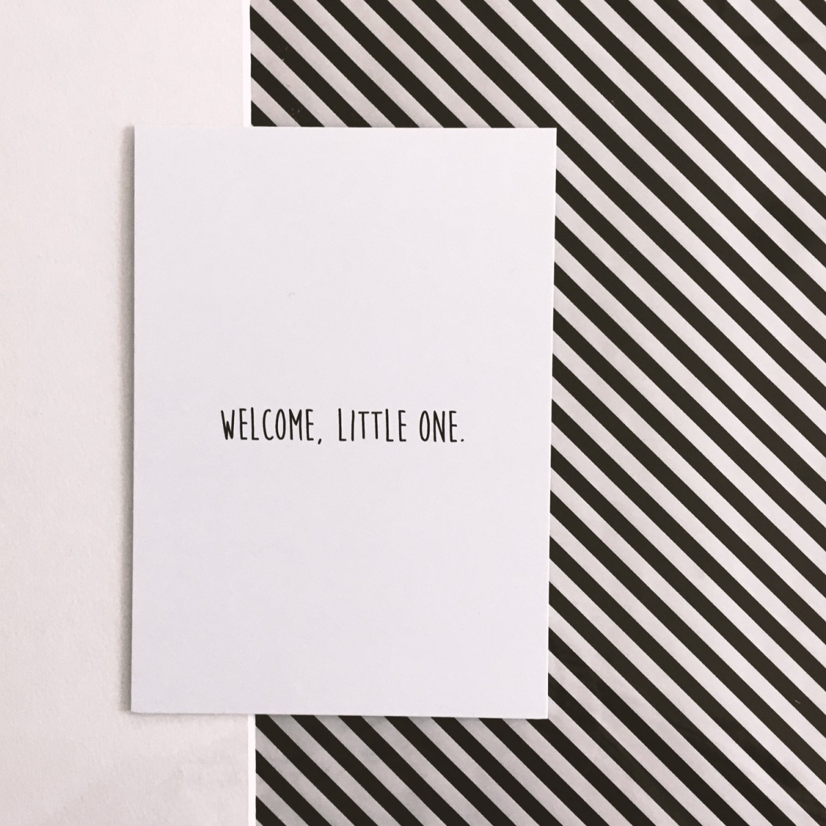 Love is the new black – Postkarten-Set "Baby"