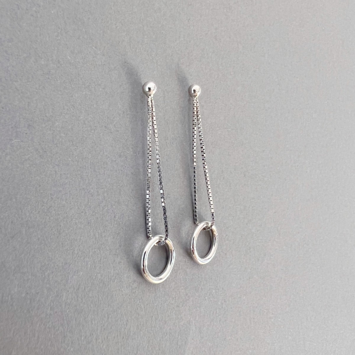 Teresa Gruber 
Ohrringe „Pendulum“ 
925 Silber