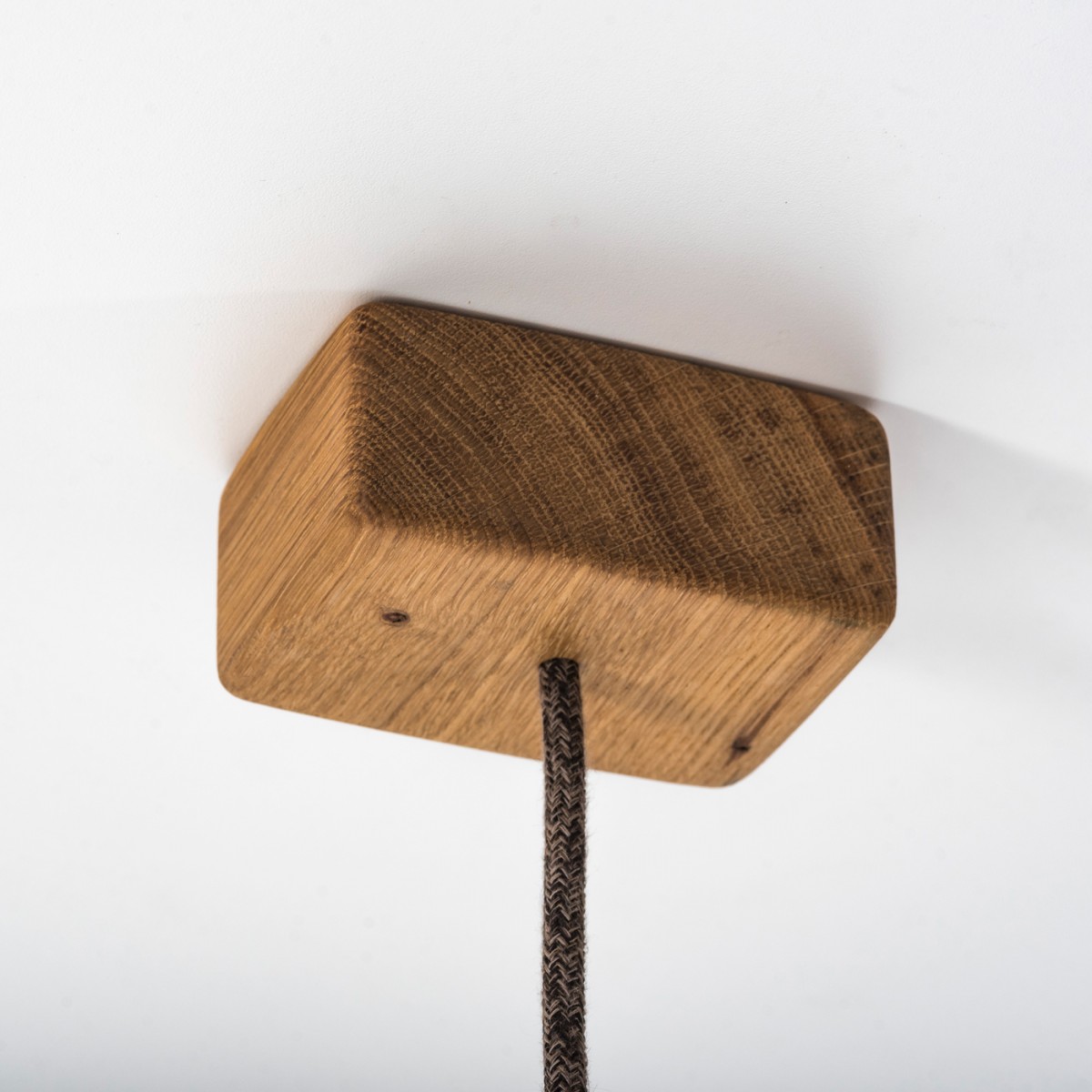 Hängeleuchte "Möwe" aus Holz von Verschnitt