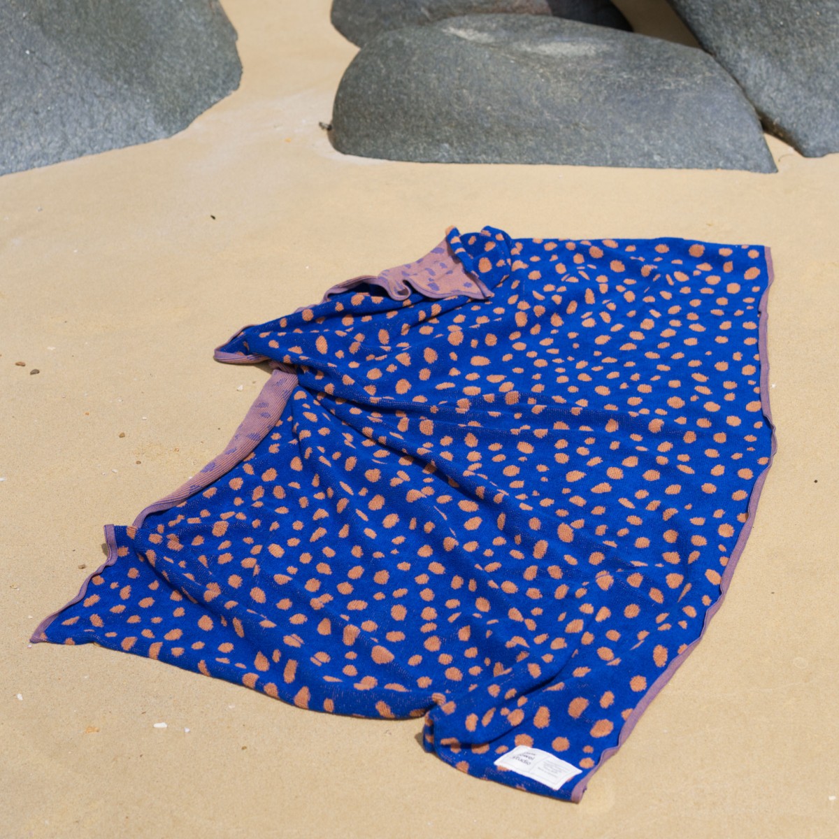 Stripe Strandtuch | Azure & Chestnut