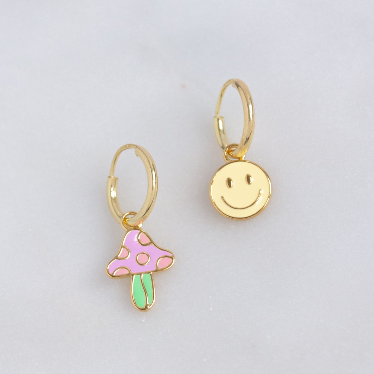 Happy Mushroom Hoop Pair | Ohrringe aus Gold Vermeil | Paeoni Colors