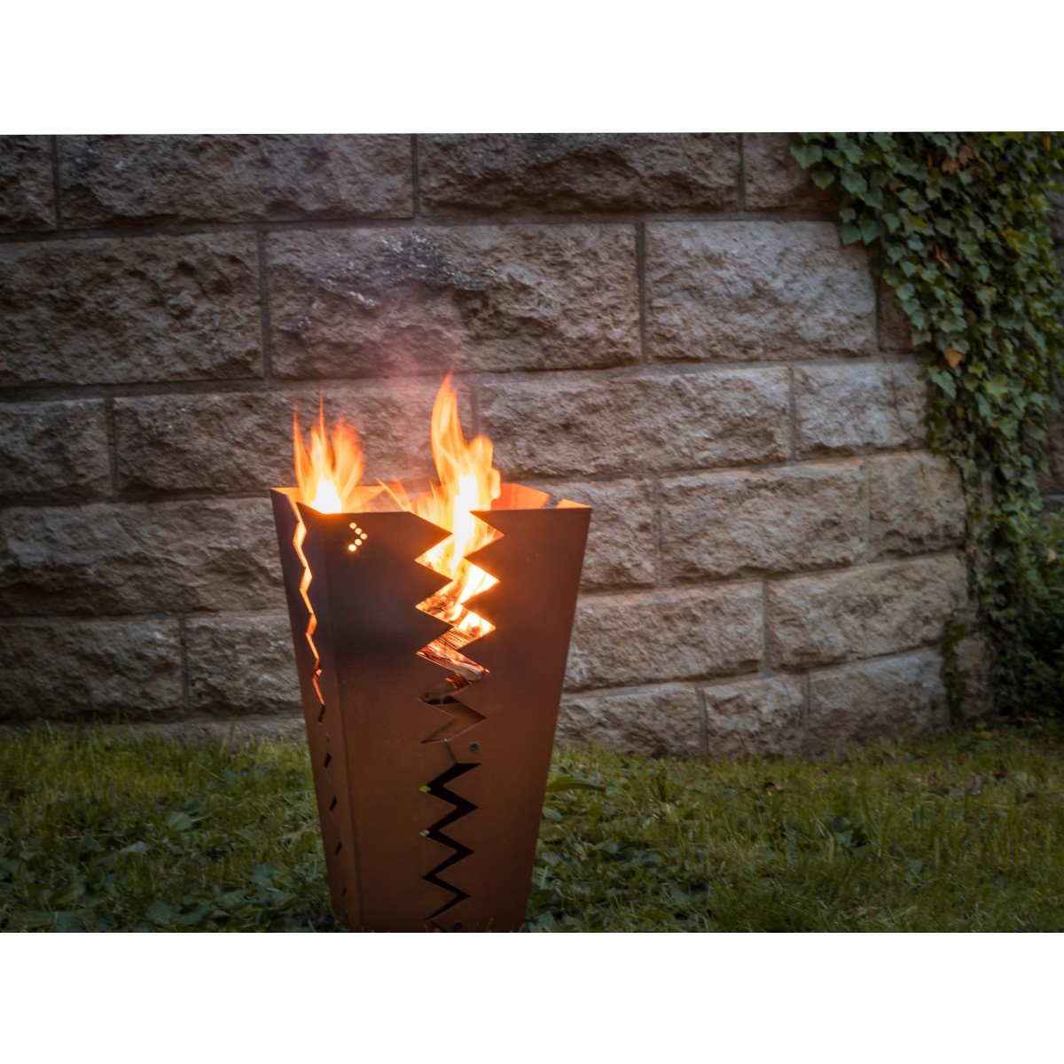 Keilbach Feuerstelle flash