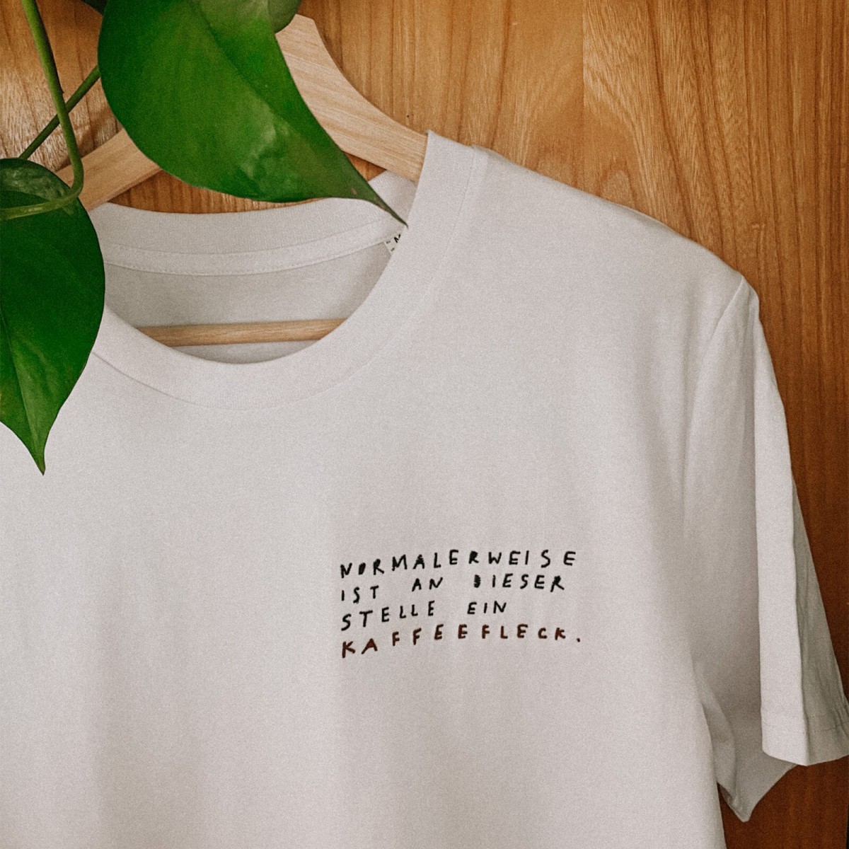 KAFFEEFLECK (weiß) T-Shirt – Kurt und Herbert