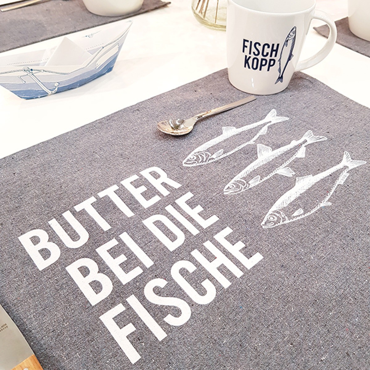 Bow & Hummingbird Tischset "Butter bei die Fische" (4 Stück)