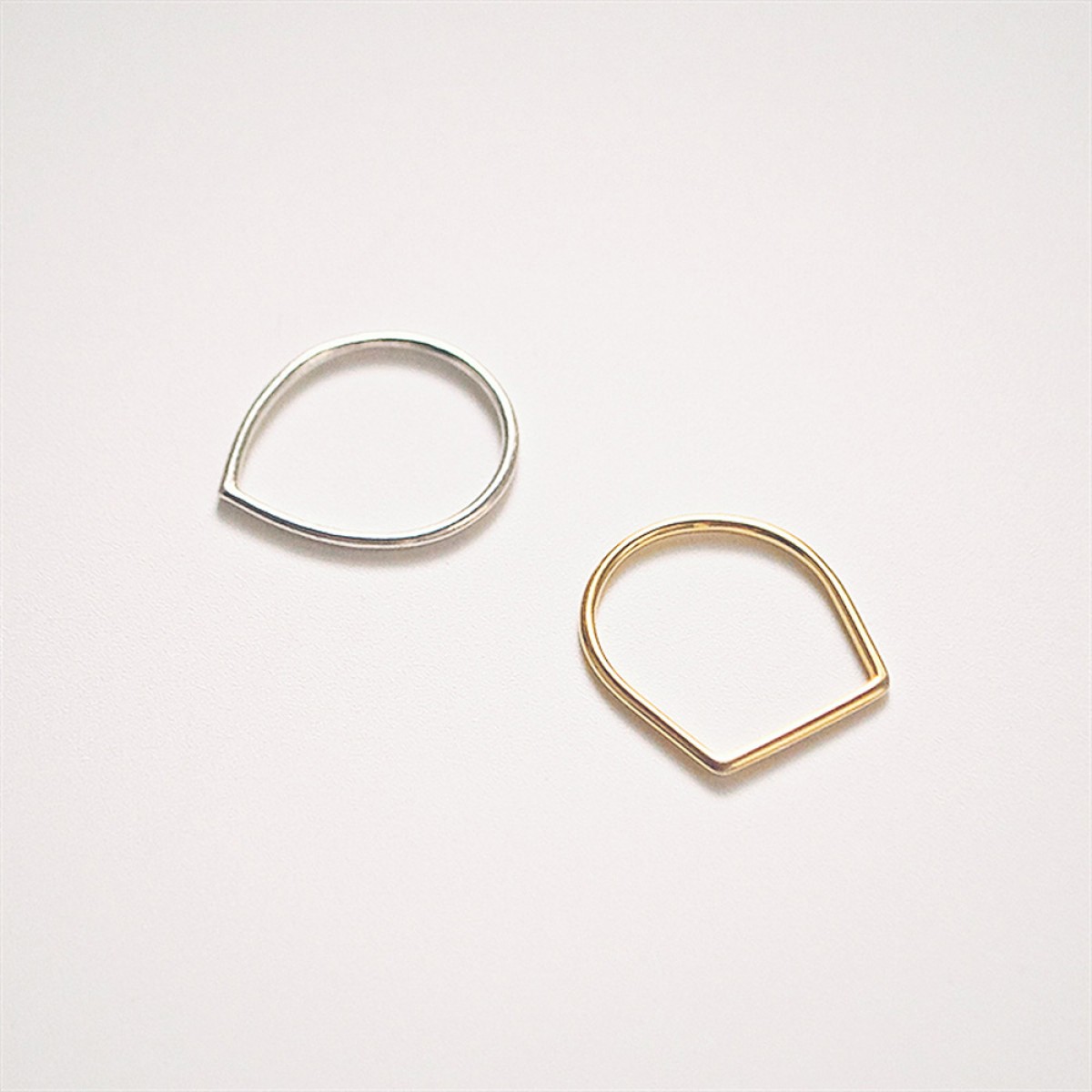 iloveblossom FUN WITH GEOMETRY RING // square // gold