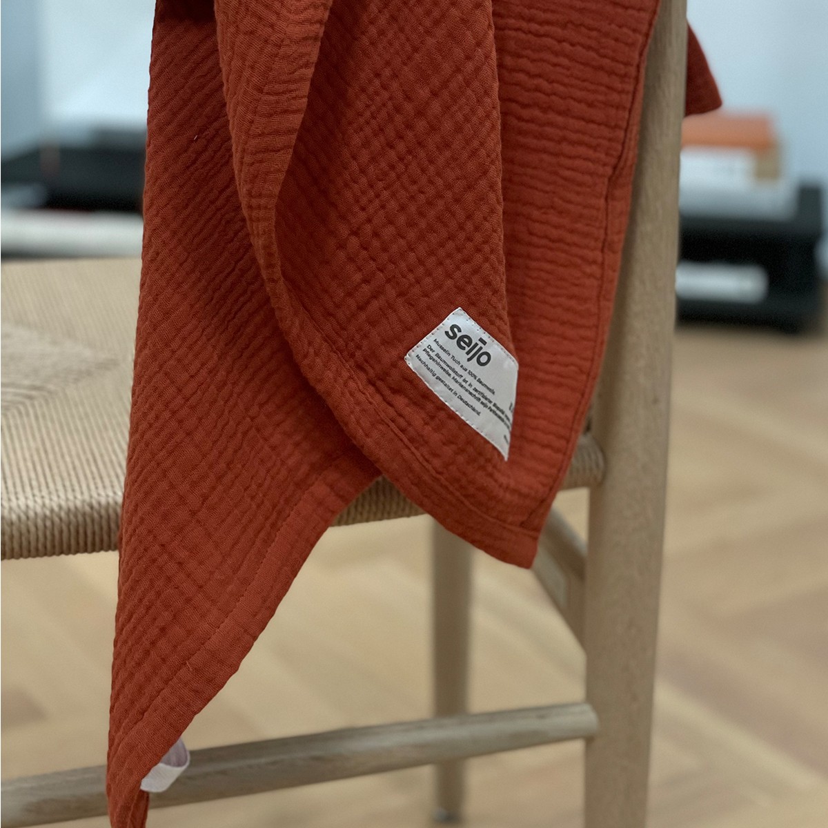 seijo | Musselin Tuch | rost | 130 x 130 cm | Kleine Decke