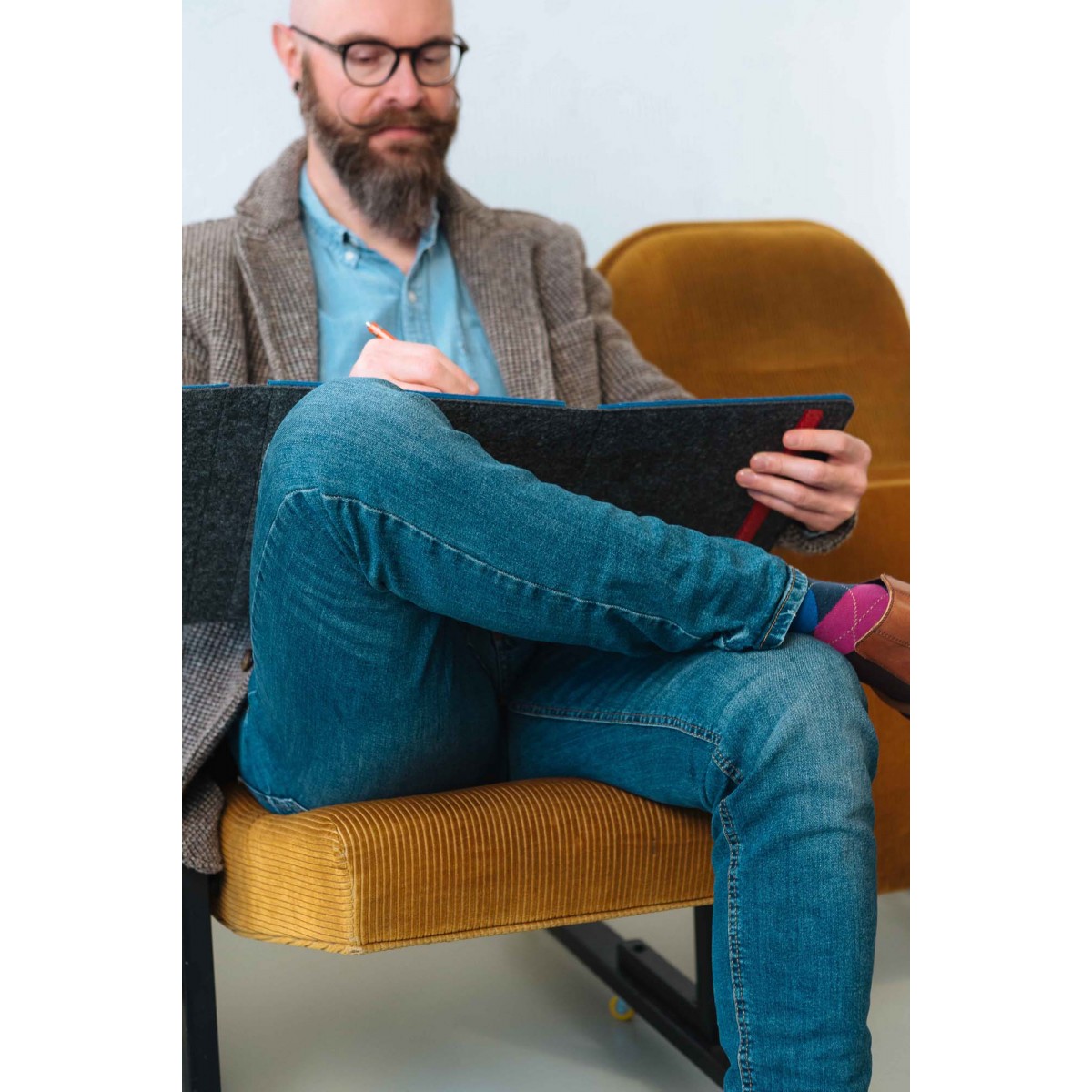RÅVARE Filz-Klemmbrett für A4-Dokumente, passend für iPad Pro 12,9", 12" MacBook, 13,3" MacBook Air, elegante Businessmappe