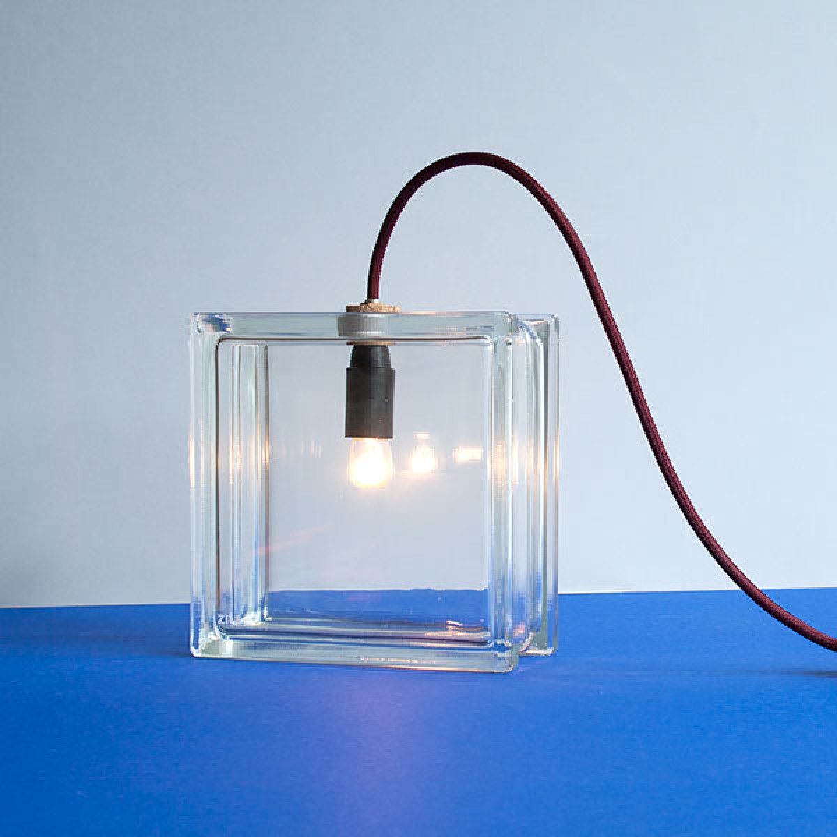 zita products - Boden- und Tischleuchte TIA AMBIENT klar