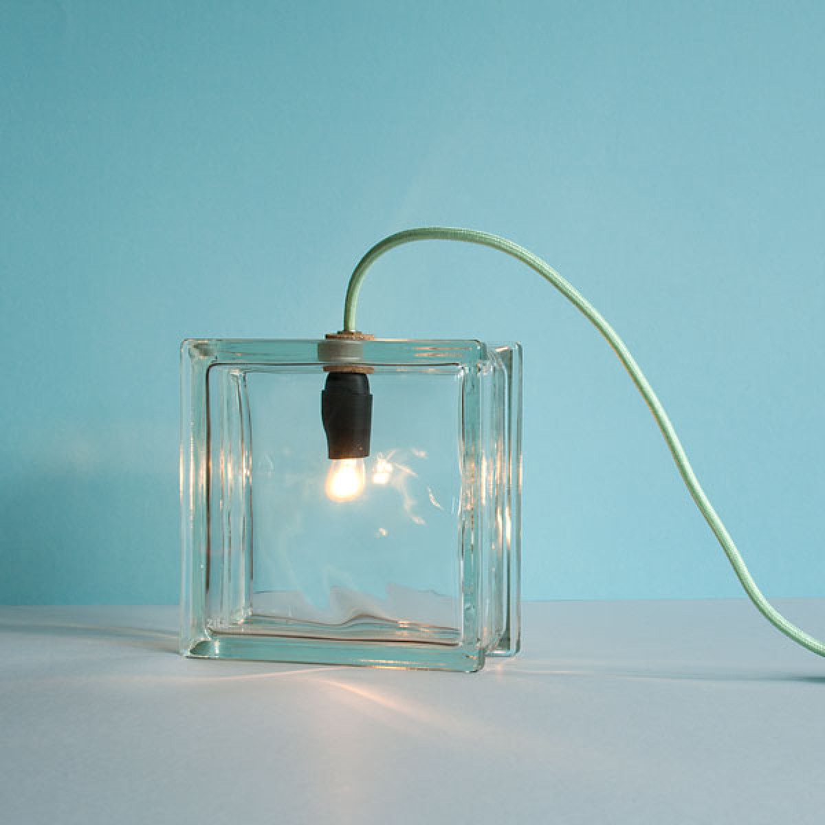 zita products - Boden- und Tischleuchte TIA AMBIENT wolke