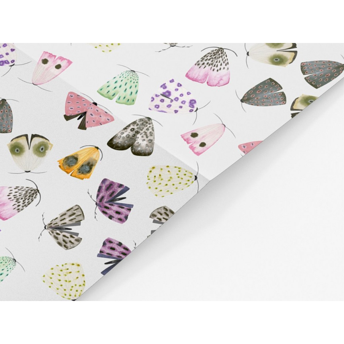 typealive / Geschenkpapier / Moths (gefaltet)