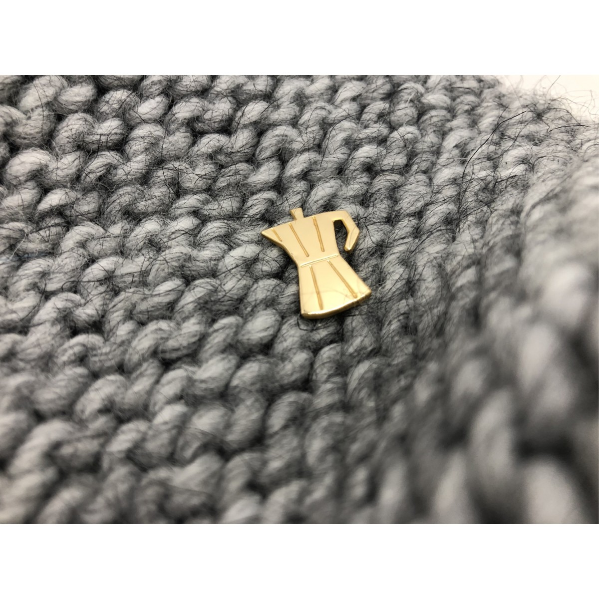 typealive / Pin / Life Happens