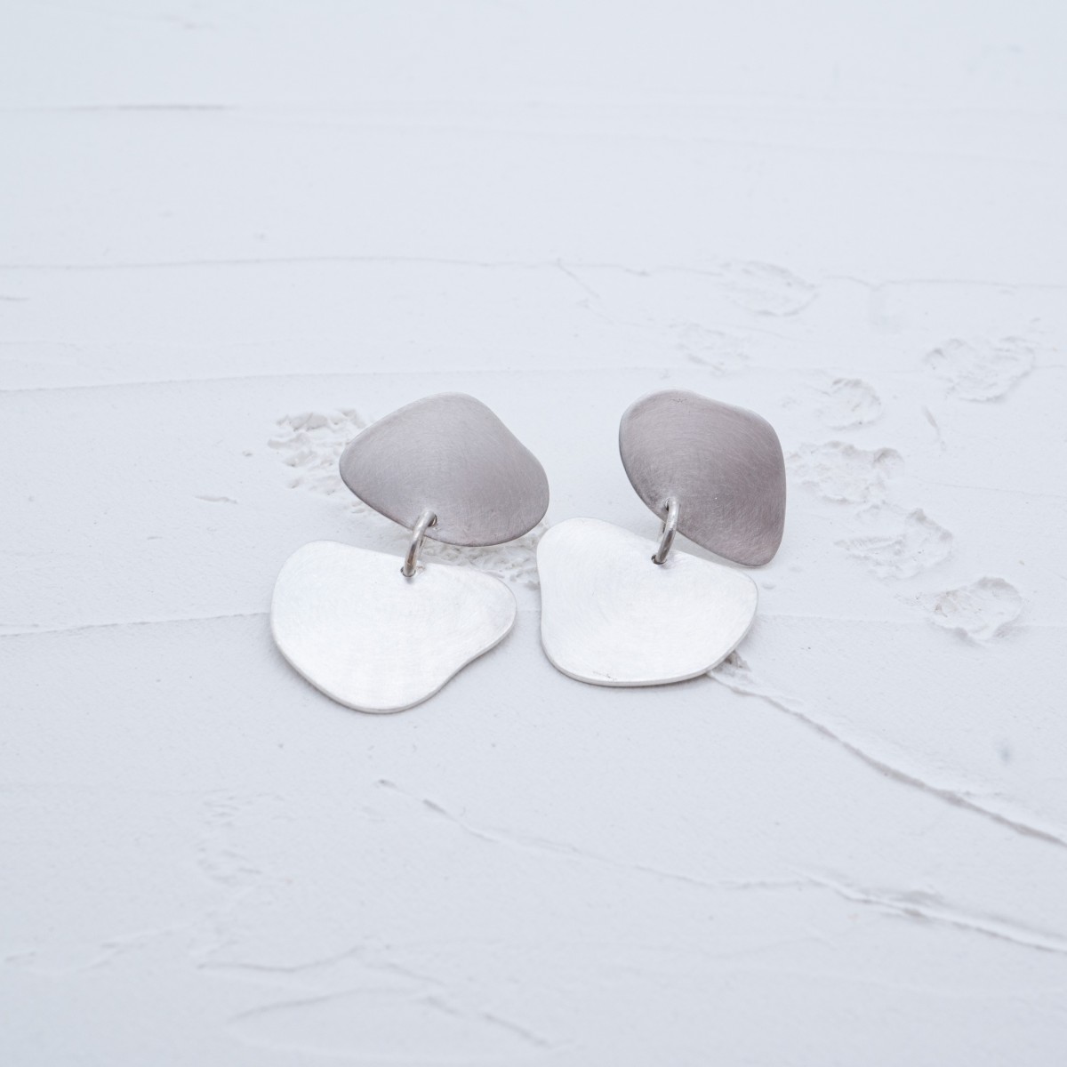 Unregelmäßige Silber Ohrringe – Handgemachter Schmuck aus 925 Silber - SchmuckvonVreni