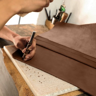 hecho. Hülle mit Stifthalter für iPad Pro 11“ (2018-2022) Handmade | Pull-Up Leder "Fernando"