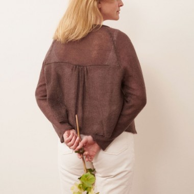 Mohair Cardigan XENIA mit Fältchen (dunkelbraun) von wildes.
