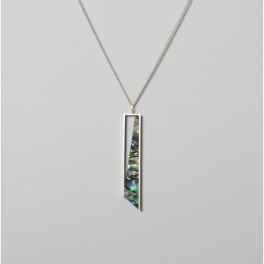 Teresa Gruber Anhänger "Mother of pearl- three"
