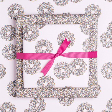 12 Bogen Weihnachtspapier mit verschiedenen Mustern von My Pretty Circus