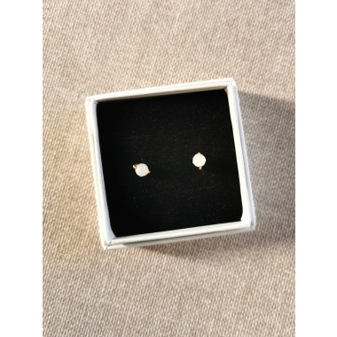 Mondstein Ohrstecker – für Intuition und weibliche Energie - handgefertigt aus Sterling Silber oder (Rosé) Gold Filled - KIZZU Schmuck Manufaktur 