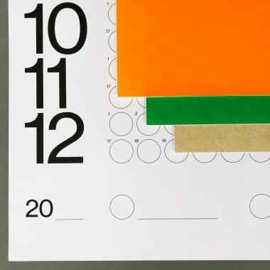 NEW PRINTS ON THE BLOCK / Jahresplaner & Plakat mit Klebepunkten »The future will be bright«