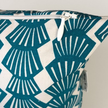 Print now - Riot later ● Kissen Shelly petrol, Stoffsiebdruck
