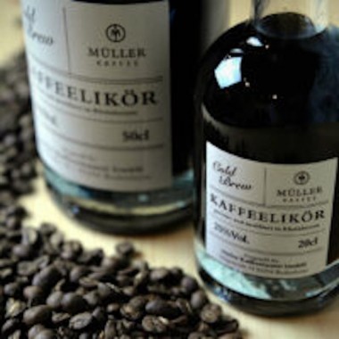 Cold Bro Cold Brew Coffee zuckerfrei - Kaltgebrühter Kaffee to go - fruchtig, leicht, Nuancen von Nuss - kalorienarm – Bio & Fairtrade - Cold Brew Kaffee
