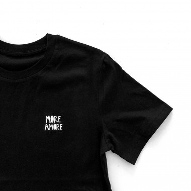 Love is the new black — More Amore / Unisex T-Shirt 
