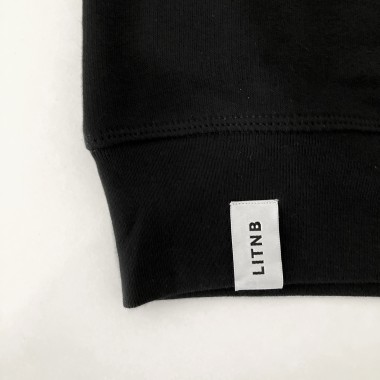 Love is the new black — More Amore / Unisex Sweatshirt
