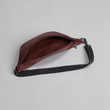 Bauchtasche
Berry