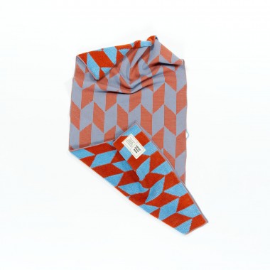 Towel.Studio | Arrow Tail Handtuch | Sky & Brick
