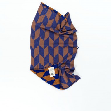 Towel.Studio | Arrow Tail Handtuch | Azure & Chestnut