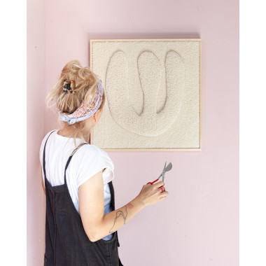 Gerahmter Wandteppich - MONOCHROME SHELL // Rosa Rauscher