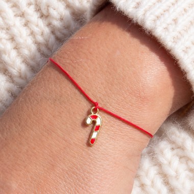 Bow & Hummingbird Weihnachtsarmband Zuckerstange 24K vergoldet „Merry Christmas“ – rotes Makramee Armband, kleines Weihnachtsgeschenk