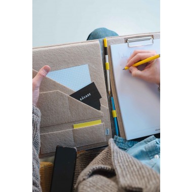 RÅVARE Filz-Klemmbrett für A4-Dokumente, passend für iPad Pro 12,9", 12" MacBook, 13,3" MacBook Air, elegante Businessmappe