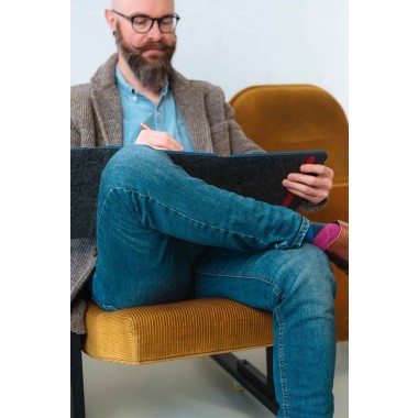 RÅVARE Filz-Klemmbrett für A4-Dokumente, passend für iPad Pro 12,9", 12" MacBook, 13,3" MacBook Air, elegante Businessmappe