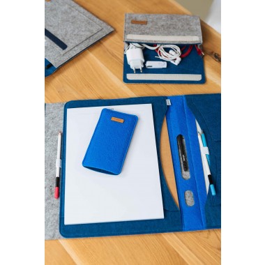 RÅVARE Stilvoller Filz-Organizer für iPad 12.9", puristische Businessmappe, minimalistischer Reiseorganizer